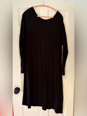 Bertrand silk blend travel
Dress
